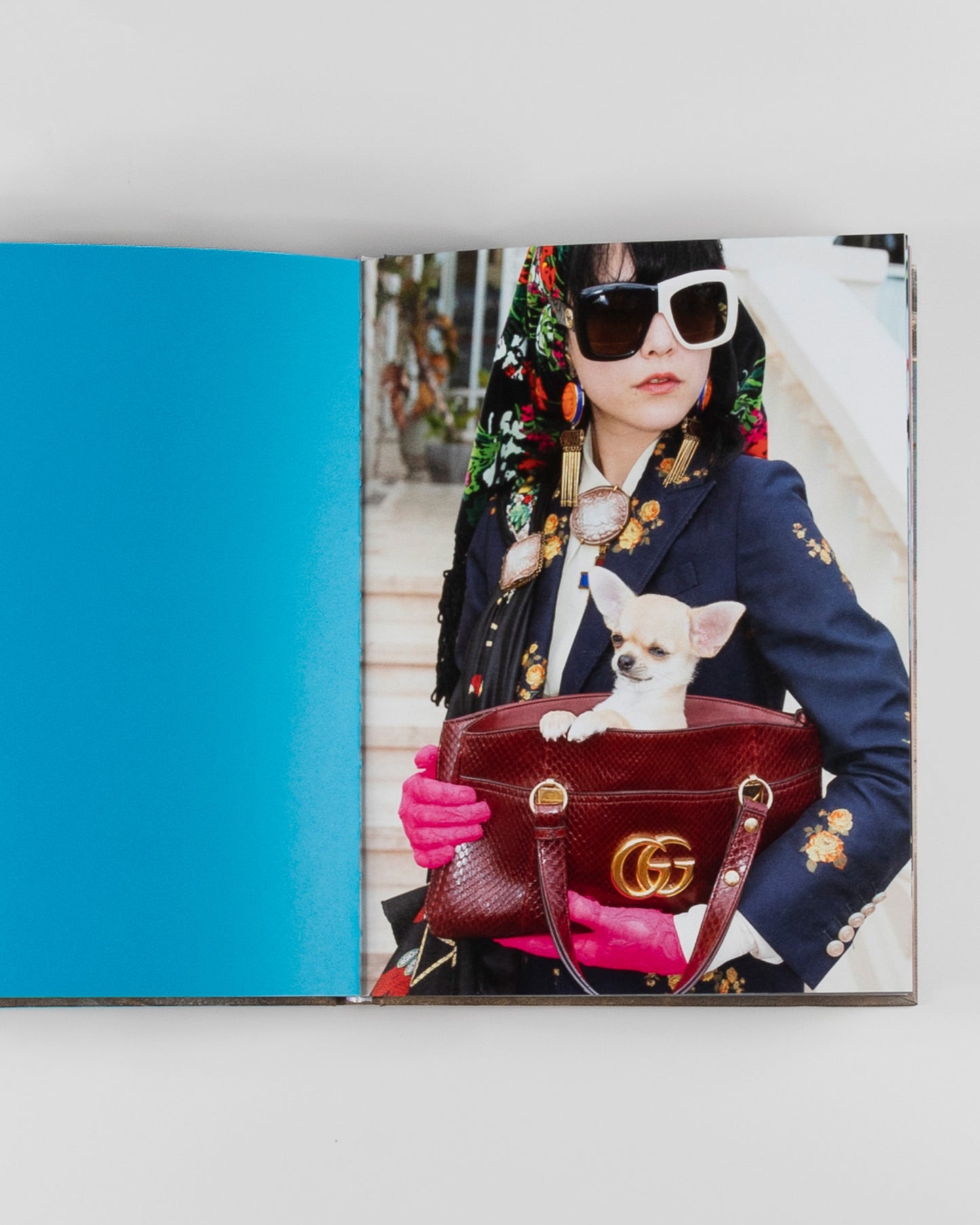 WORLD (The Price of Love) - signé